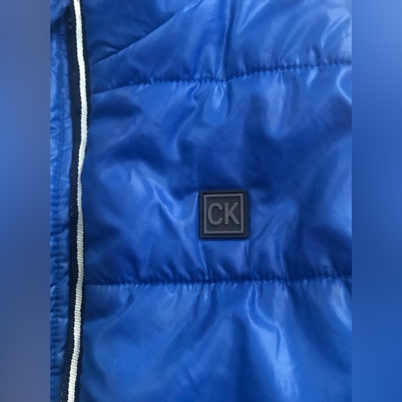 Calvin Klein Boys Puffer Vest Size 6 - Picture 4 of 6